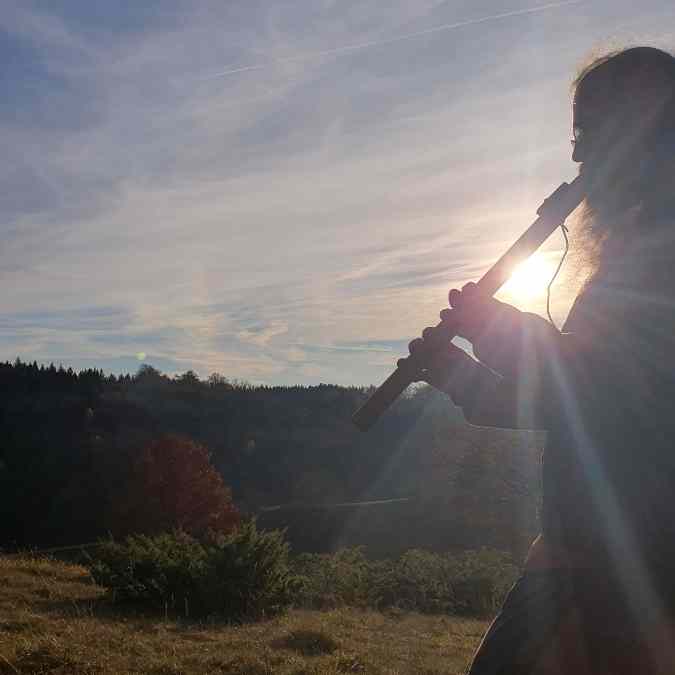 Christoph mit seiner Albflöte auf Wacholder Heide